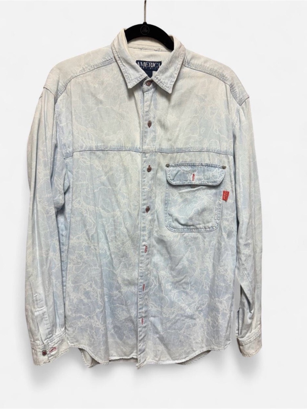 Vintage Perry Ellis America Men’s Distressed Patterned Denim Button Up Shirt
